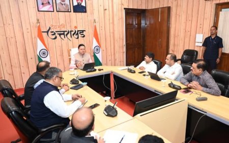 मुख्यमंत्री पुष्कर सिंह धामी की जिलाधिकारियों से वार्ता, राहत एवं बचाव कार्यों को त्वरित गति से संचालित करने के निर्देश