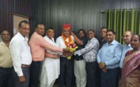 हरिद्वार समाचार: मुख्य शिक्षा अधिकारी कमलेश कुमार गुप्ता को विदाई, सेवानिवृत्ति पर विशेष आयोजन