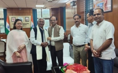 गढ़वाल केंद्रीय विश्वविद्यालय में कुलगीत और ध्वज निर्माण की महत्वपूर्ण बैठक