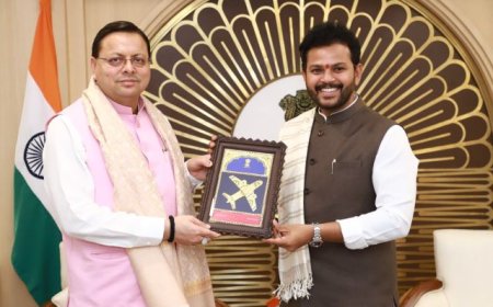 मुख्यमंत्री पुष्कर सिंह धामी की केंद्रीय मंत्री से उत्तराखंड में हवाई सेवाओं के विकास पर महत्वपूर्ण वार्ता
