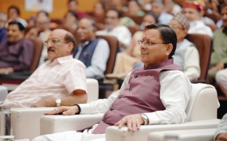 उत्तराखंड में साहित्य की सराहना: CM धामी ने साहित्यकारों को सम्मानित किया