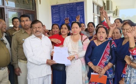 आंगनबाड़ी कार्यकत्रियों का हल्ला बोल, डोईवाला तहसील में प्रदर्शन, इस तारीख को करेगी सचिवालय का घेराव!