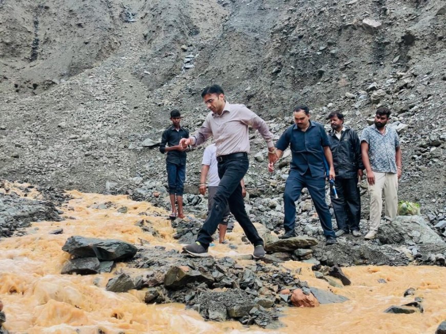 उत्तराखंड: सात दिन में बटोली गांव को पुनः सड़क संपर्क से जोड़ा, डीएम सविन बंसल की प्रेरणादायक तत्परता