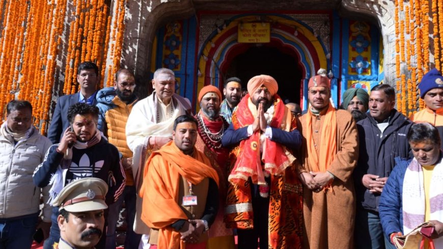 उत्तराखंड के राज्यपाल पहुंचे बाबा केदार के दरबार, पुनर्निर्माण स्थलों का किया निरीक्षण, कहा- श्रद्धा के साथ अब विकास की भी तपस्या