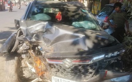 देहरादून में तेज रफ्तार का कहर, पेड़ से टकराई बेलगाम कार, 1 छात्र की मौत, दो गंभीर