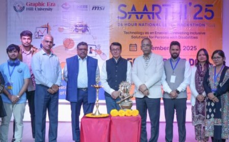 हैकाथॉन में ग्राफिक एरा ने पाया प्रथम स्थान