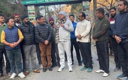 नैनीताल में CM Dhami का जनसंवाद: समस्याएं सुनते ही मौके पर दिए कार्रवाई के आदेश