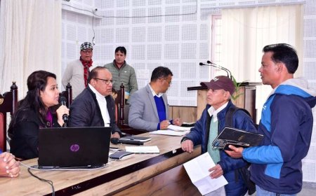 बागेश्वर: जनता की समस्याओं का त्वरित समाधान ही प्रशासन की प्राथमिकता — जिलाधिकारी आकांक्षा कोंड़े