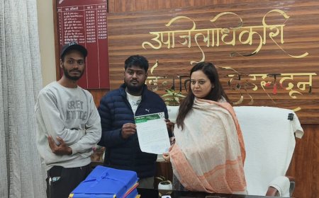 Dehradun: डोईवाला में बाहरी व्यापारियों की बढ़ती छाया, रालोद कार्यकर्ताओं ने एसडीएम को दिया ज्ञापन