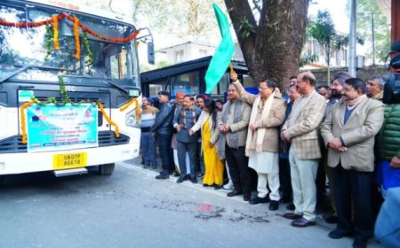 नववर्ष पर परिवहन निगम को नई रफ्तार, 100 नई बसों को मुख्यमंत्री ने दिखाई हरी झंडी