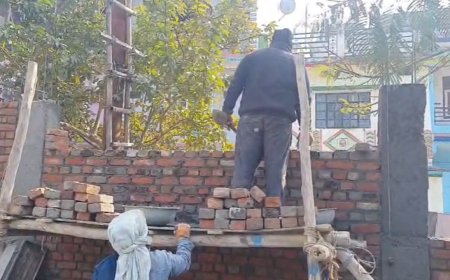 रामनगर में स्कूल निर्माण में क्या छुपा है? सभासद ने जेई और ठेकेदार पर लगाए गंभीर आरोप