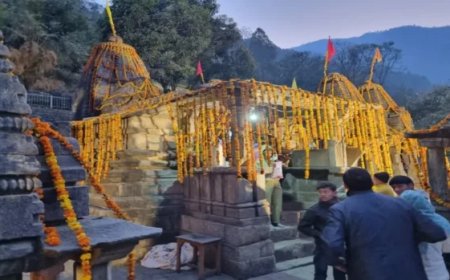 मकर संक्रांति पर खुले आदिबदरी मंदिर के कपाट, श्रद्धालुओं की उमड़ी भारी भीड़