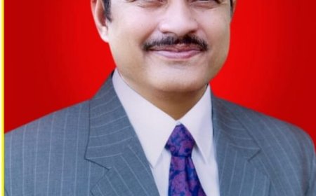 77वां गणतंत्र दिवस 2026 संविधान, लोकतंत्र और विकसित भारत के संकल्प का पर्व: डॉ. अनुराग शर्मा