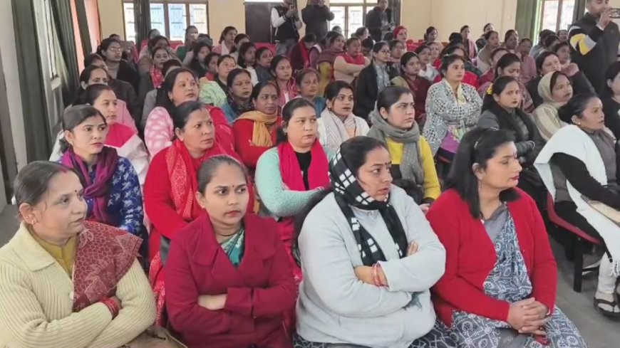 Dehradun: डोईवाला में स्वयं सहायता समूह की महिलाओं का बढ़ाया हौसला, इनको किया सम्मानित