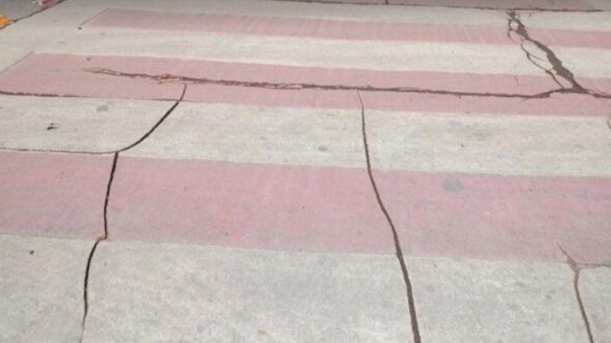 नैनीताल में मानसून से पहले चेतावनी: सरोवर नगरी पर मंडराया भूस्खलन का साया, सड़क पर उभरी नई दरारें