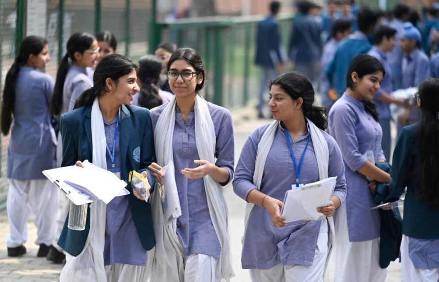 देहरादून :(बड़ी खबर) उत्तराखंड बोर्ड परीक्षा में अब पहचानपत्र लाना भी जरूरी