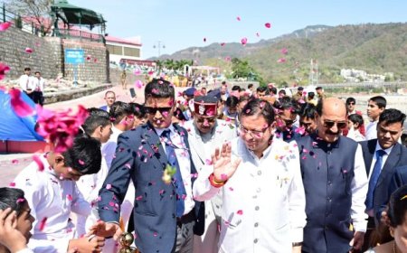 मुख्यमंत्री ने अन्तराष्ट्रीय योग महोत्सव का किया शुभारम्भ