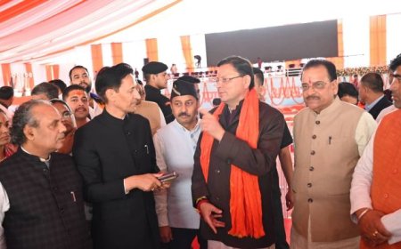 सीएम धामी ने कार्यक्रम स्थल का किया निरीक्षण