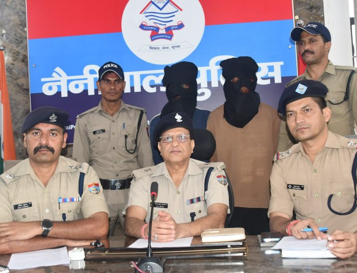 देवभूमि में नशे के जाल पर कड़ा प्रहार, काठगोदाम पुलिस की बड़ी कार्रवाई; दो तस्कर ड्रग्स के साथ गिरफ्तार