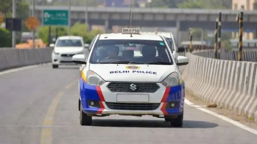 दिल्ली: होली से पहले पुलिस का ‘ऑपरेशन आघात 4.0’, 918 लोगों पर कार्रवाई