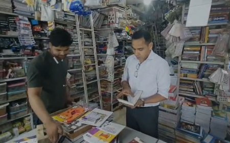 रामनगर में स्कूलों की मनमानी पर प्रशासन का सख्त एक्शन, बुक सेलरों पर छापा