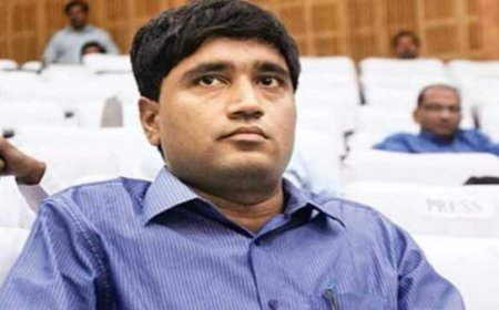 IFS अधिकारी संजीव चतुर्वेदी ने 3 लाख रुपये से अधिक की भत्ता राशि CM राहत कोष में की दान, ईमानदारी की दी अनूठी मिसाल