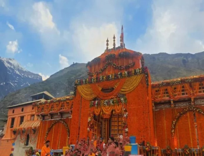 बदरीनाथ धाम में प्रशासन की नई नीति: बिना अनुमति धार्मिक आयोजन पर 50 हजार का जुर्माना