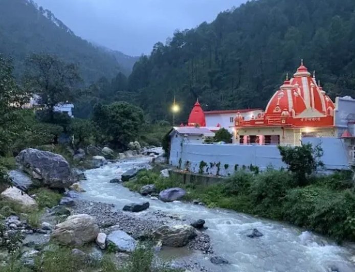 नैनीताल: कैंची धाम में वैली ब्रिज का निर्माण पूरा, मेले से पहले श्रद्धालुओं को मिलेगी राहत