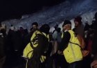 उत्तराखंड: बर्फ से भरे रास्ते पर सेल्फी लेते समय यात्री गिरा, एसडीआरएफ ने बचाई जान