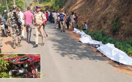 Nainital Road Accident: भवालीगांव बाईपास पर गहरी खाई में गिरी कार, UP के एक ही परिवार के 5 लोगों की दर्दनाक मौत
