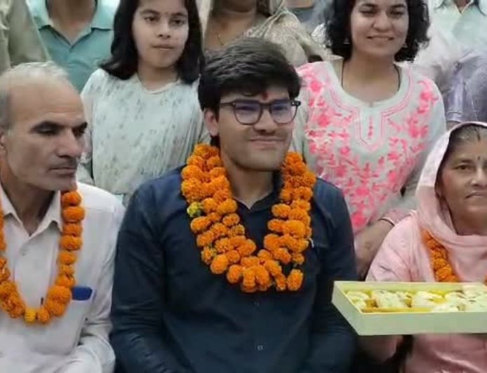 सहारनपुर का रजत कुमार बना IFS ऑफिसर, जानें उनकी सफलता का रहस्य - YoungsIndia