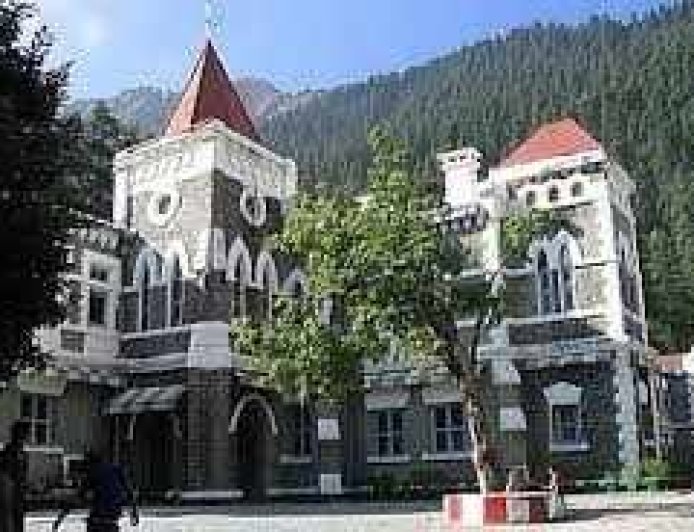 उत्तराखंड शिक्षक भर्ती विवाद: हाईकोर्ट ने सरकार को नियुक्ति मुद्दा सुलझाने के स्पष्ट निर्देश दिए