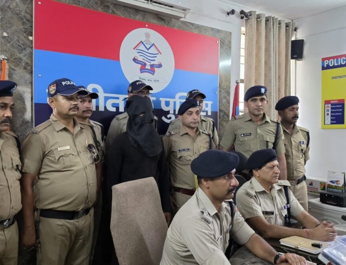 हल्द्वानी: पुलिस ने चोरी और हत्या के मामलों का किया भंडाफोड़