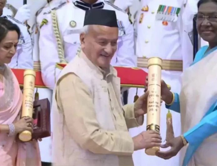 भगत सिंह कोश्यारी को मिला पद्म भूषण: शिक्षा और जनसेवा में अद्वितीय योगदान के लिए सम्मानित