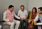 मुख्यमंत्री धामी ने शहीद लेफ्टिनेंट बीरेश्वर गोस्वामी के परिवार से मिलकर किया श्रद्धांजलि अर्पित