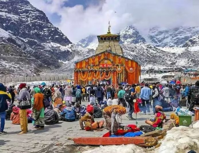 चार धाम यात्रा में श्रद्धालुओं का रेला, 17 लाख से अधिक का आंकड़ा छूने से प्रशासन हतप्रभ