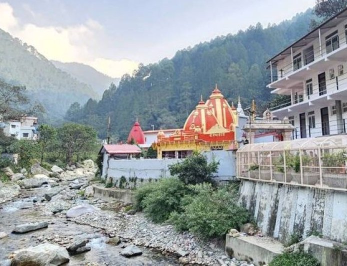 कैंची धाम में बाबा नीम करोली के अद्भुत चमत्कार: जानें भक्तों की गहरी आस्था का रहस्य
