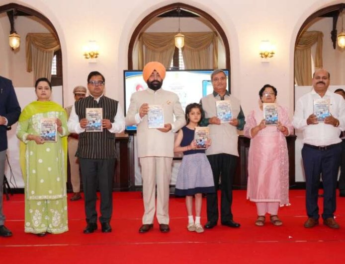 नैनीताल की सांस्कृतिक धरोहर को मिला AI का सहारा: राज्यपाल ने पुस्तक एवं हेरिटेज-टूरिज्म ऐप का लोकार्पण