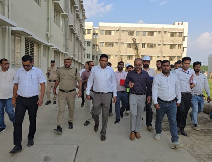 उत्तराखंड: धामी सरकार की नई योजना, केवल 3 लाख रुपये में प्राप्त करें आधुनिक फ्लैट
