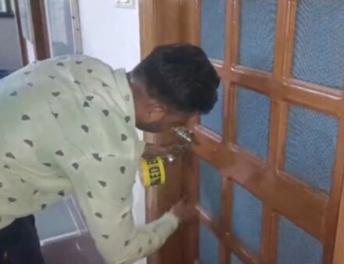 हल्द्वानी: कोचिंग संस्थान सील, छात्रों की सुरक्षा पर प्रशासन का सख्त कदम