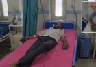 कोबरा के काटने के बाद युवक ने दिखाई बहादुरी, अस्पताल में मची खलबली