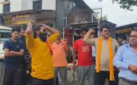 जाखणीधार में नाबालिग को दुकान में बंद करने का मामला, हिंदू संगठनों का विरोध तेज