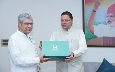 मुख्यमंत्री पुष्कर सिंह धामी ने केंद्रीय रेल मंत्री से रेल परियोजनाओं एवं कनेक्टिविटी विस्तार पर महत्वपूर्ण चर्चा की