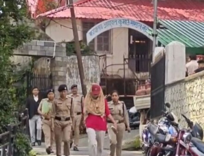 नरेश पांडे केस: पहली शिकायतकर्ता अब आरोपी, उच्च न्यायालय में नया मोड़