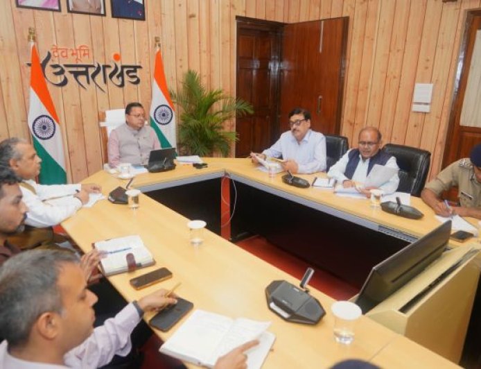 उत्तराखंड के मुख्यमंत्री का सख्त आदेश: आपदा प्रबंधन में लापरवाही नहीं सहेंगे - पुष्कर सिंह धामी