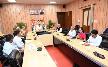 मुख्यमंत्री धामी ने उत्तराखंड क्रीड़ा विश्वविद्यालय गौलापार के निर्माण कार्यों की समीक्षा की